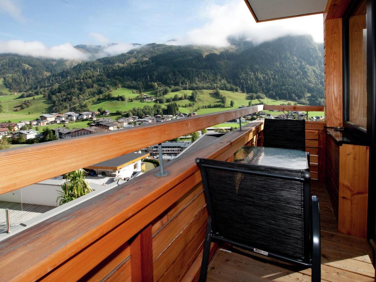 Apartment With Terrace In Kaprun Salzburg Exterior photo